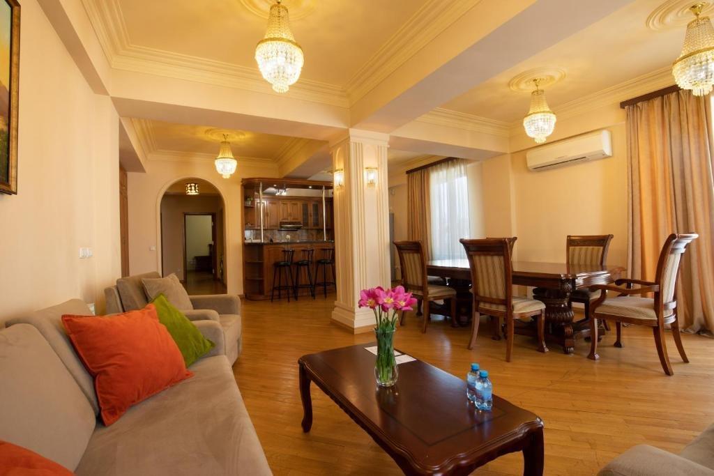 Kantar Hotel Erévan Extérieur photo