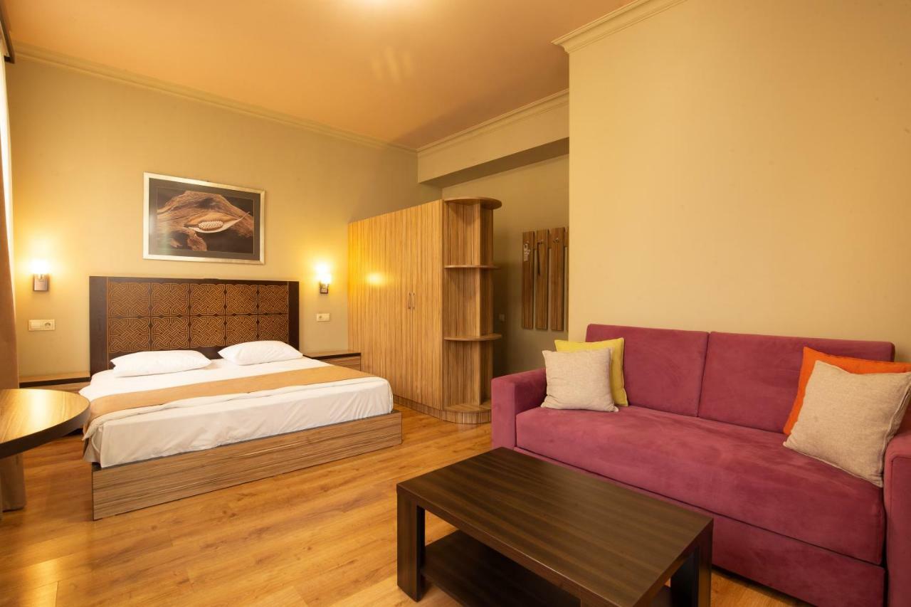 Kantar Hotel Erévan Extérieur photo