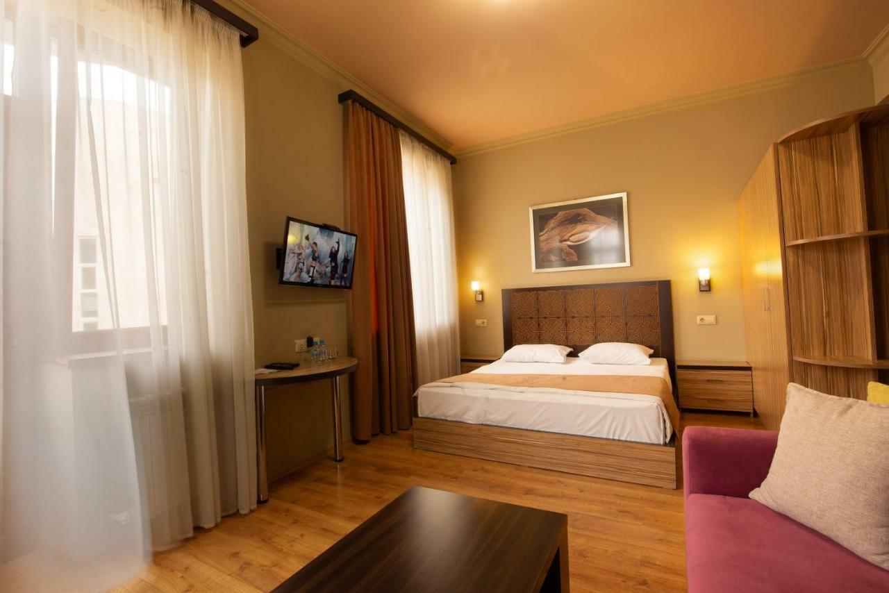 Kantar Hotel Erévan Extérieur photo